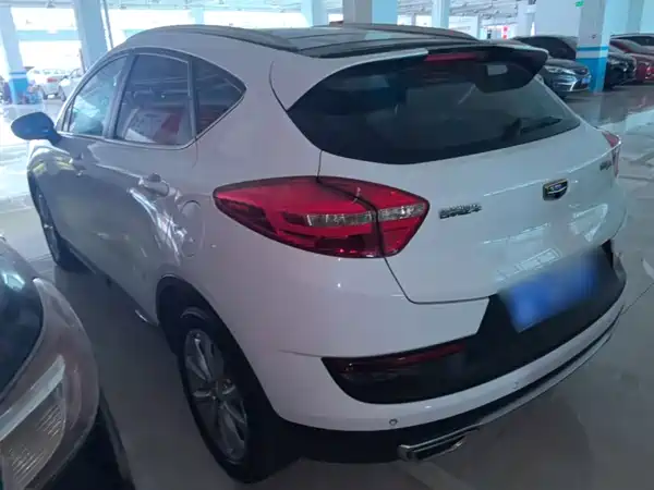 Geely Emgrand GS 2017
