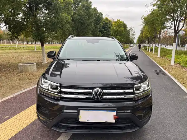 Volkswagen Tharu 2021