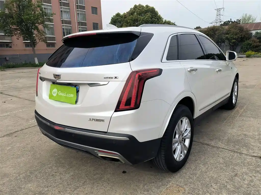 Cadillac XT5 2019 — фото 7