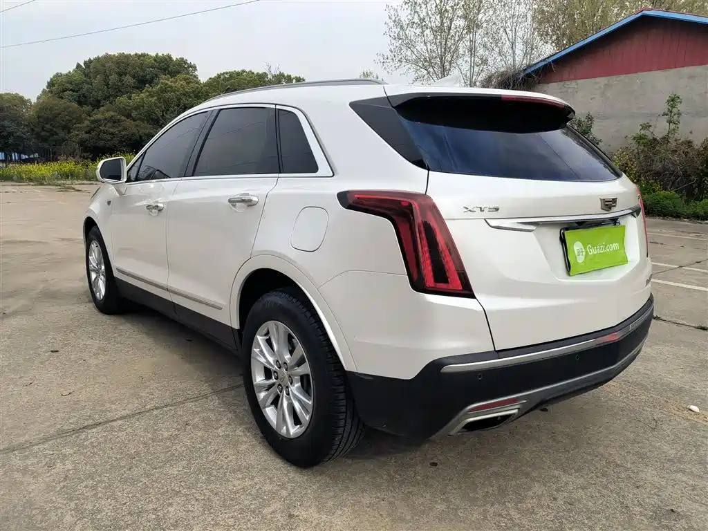 Cadillac XT5 2019 — фото 5