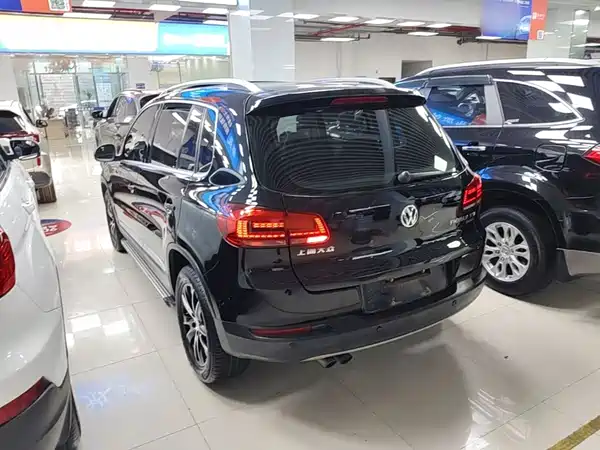 Volkswagen Tiguan 2015