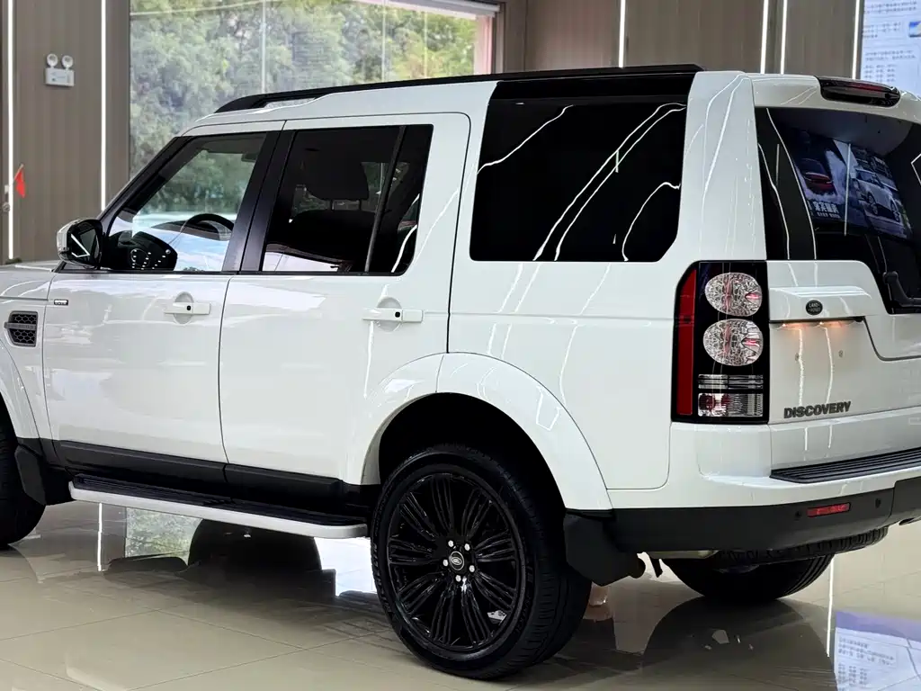 Land Rover Discovery 2019 — фото 2