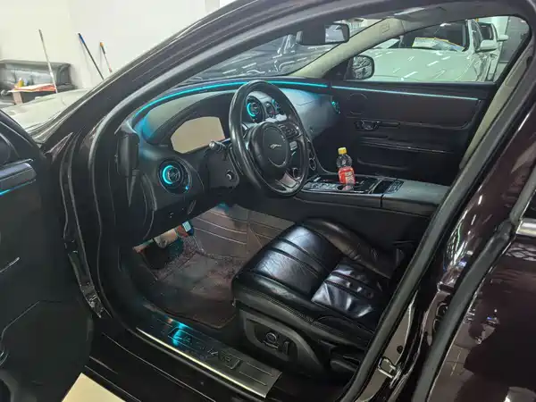 Jaguar XJ 2017