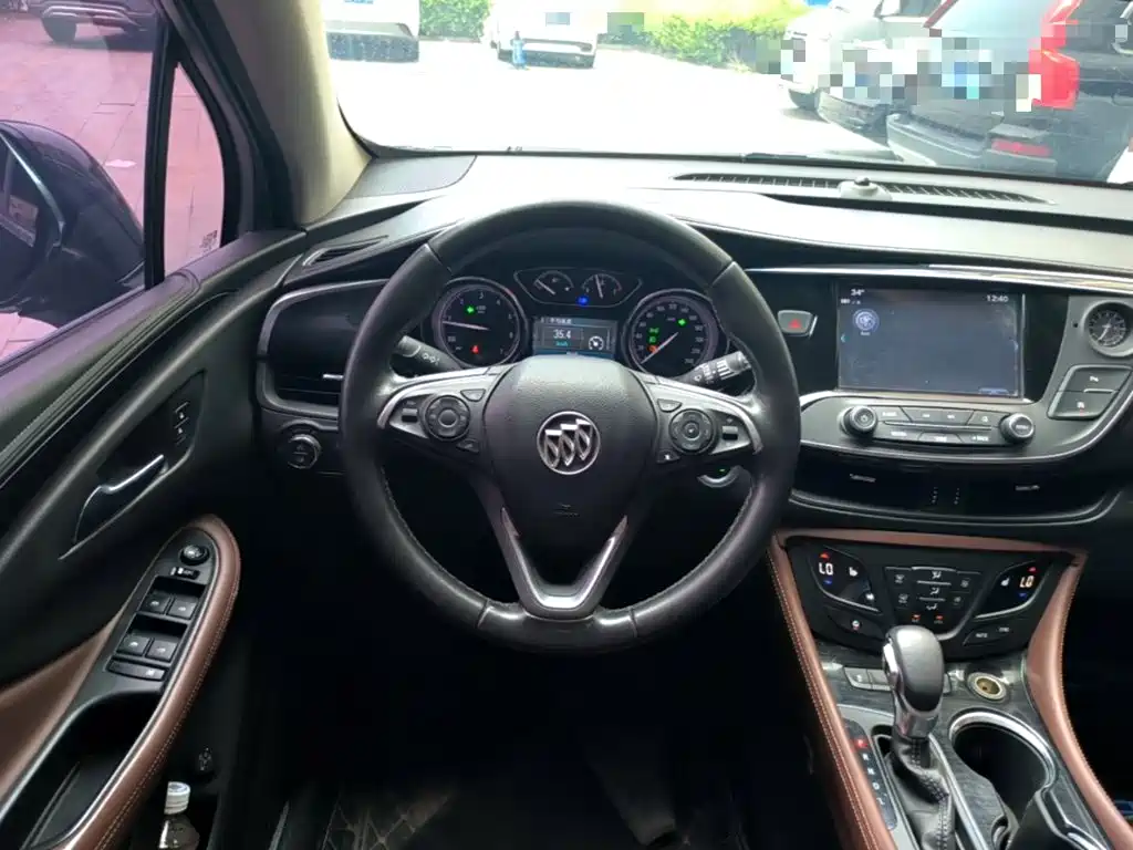 Buick Envision Plus 2018 — фото 11