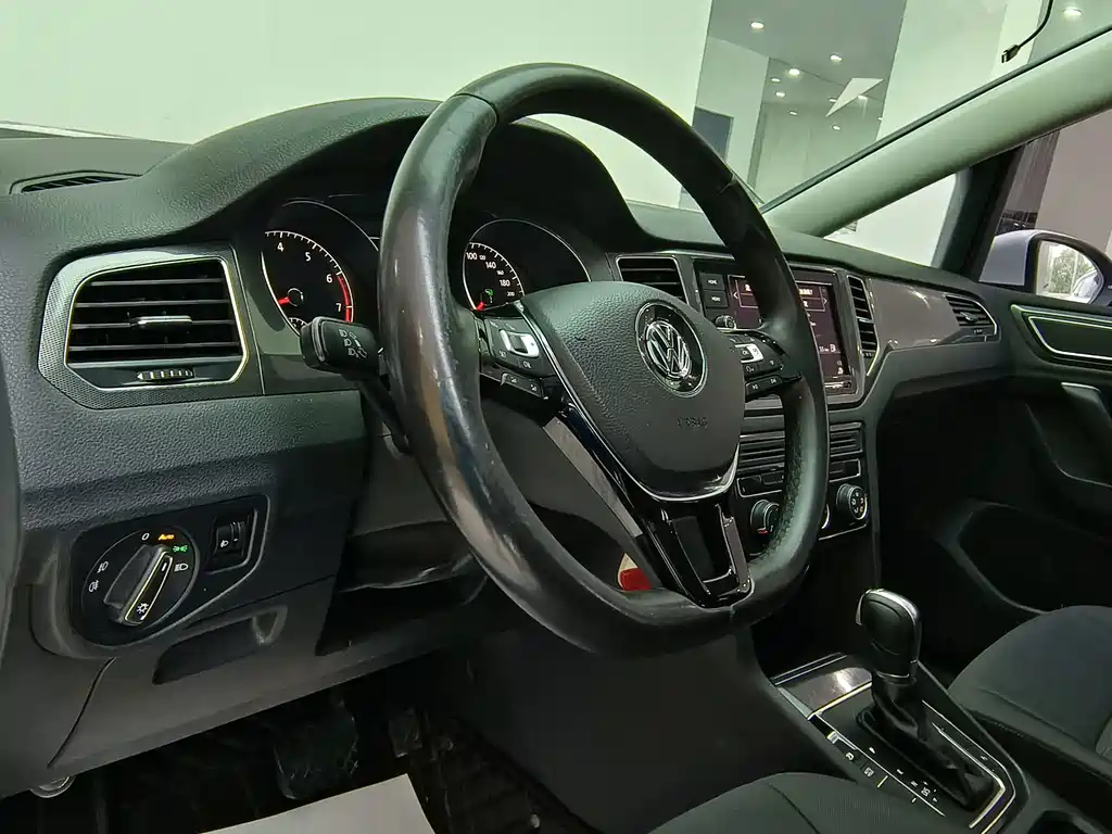 Volkswagen Golf Jialu 2017 — фото 13