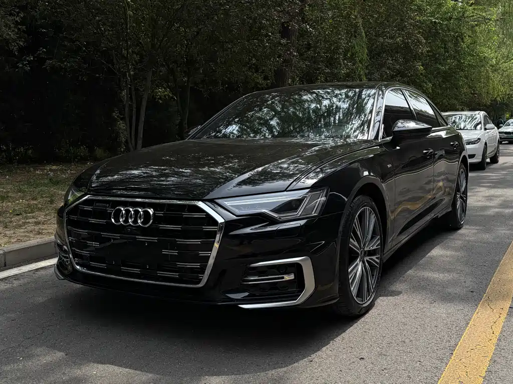 Audi A6L 2023 — фото 1