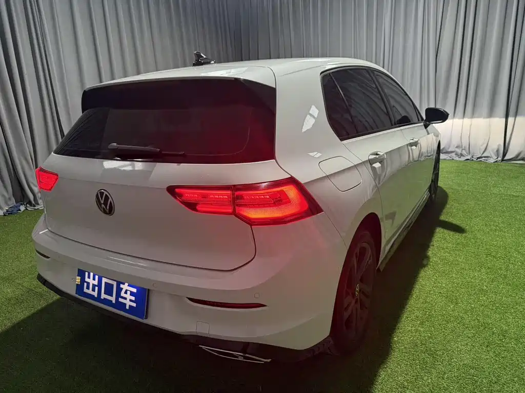 Volkswagen Golf 2022