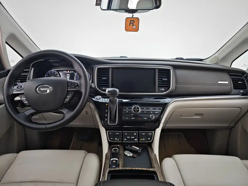 GAC Motor Trumpchi M8 2019 — фото 9