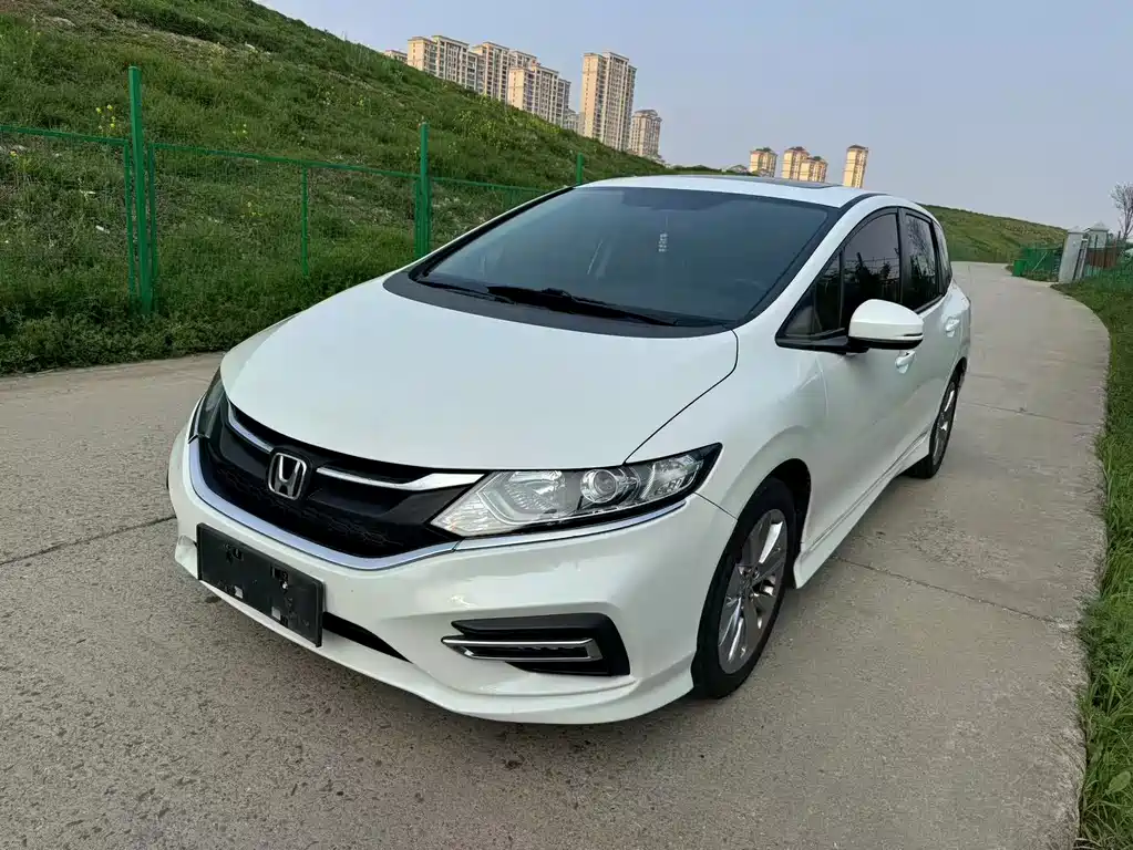 Honda Jade 2019 — фото 1
