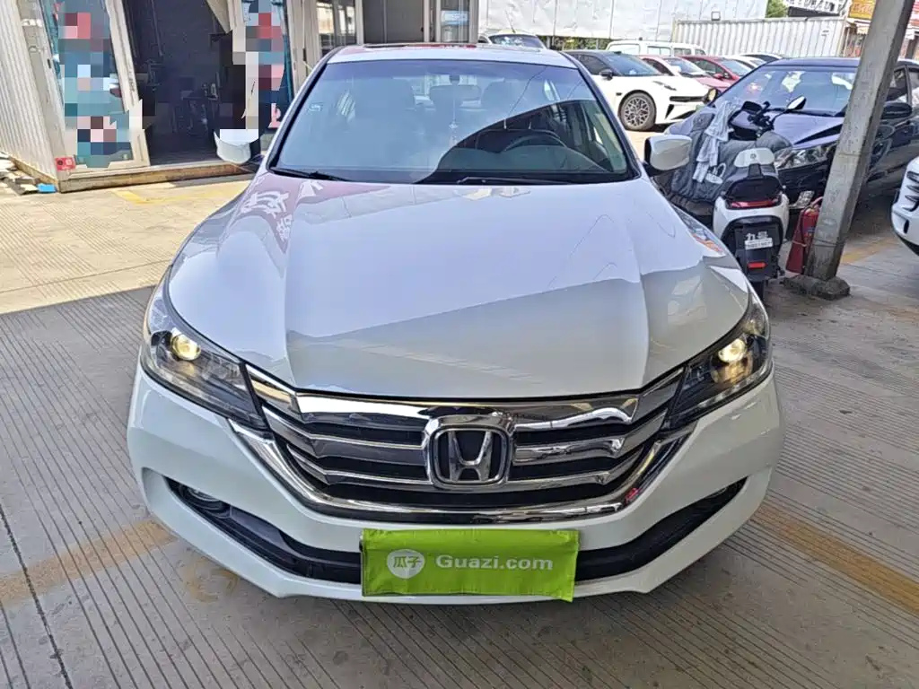 Honda Accord 2015 — фото 3