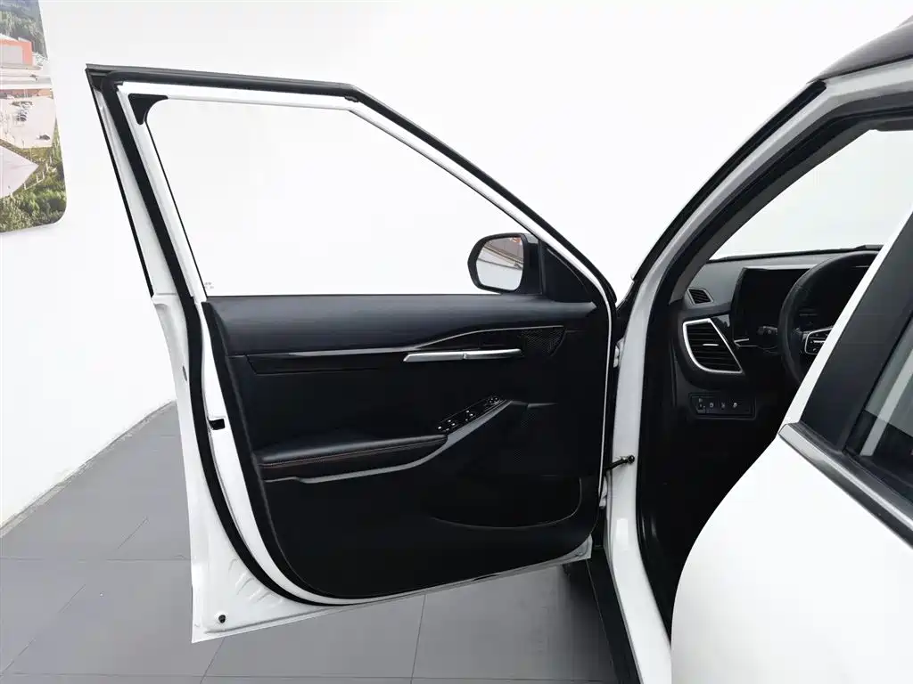 Kia KX3 2021 — фото 8
