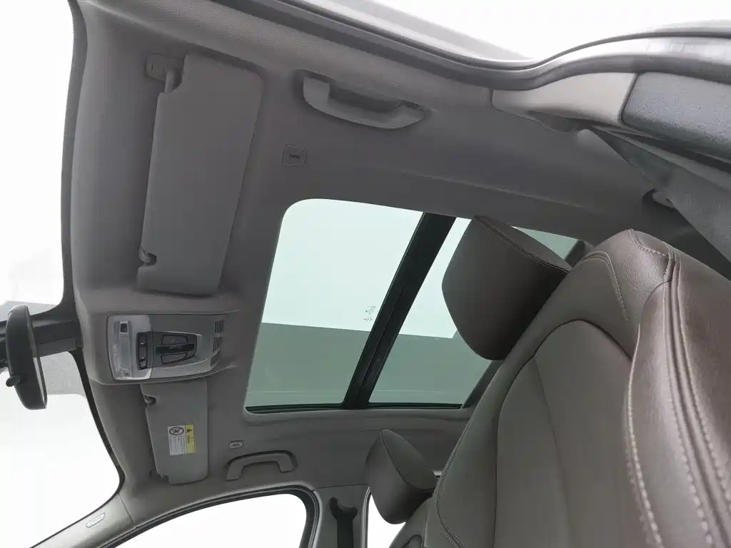 BMW X2 2023 — фото 14