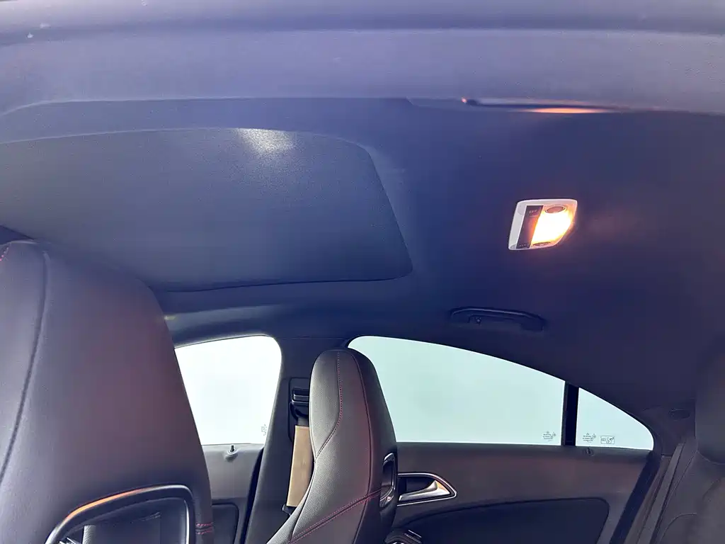 Mercedes-Benz CLA 2017 — фото 21