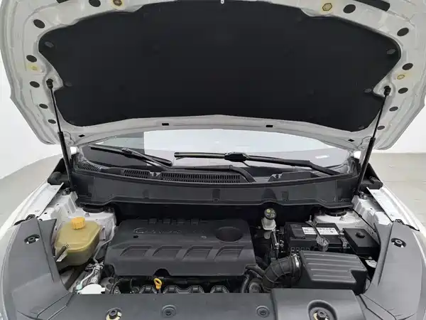 Dongfeng Scenery 580 2017