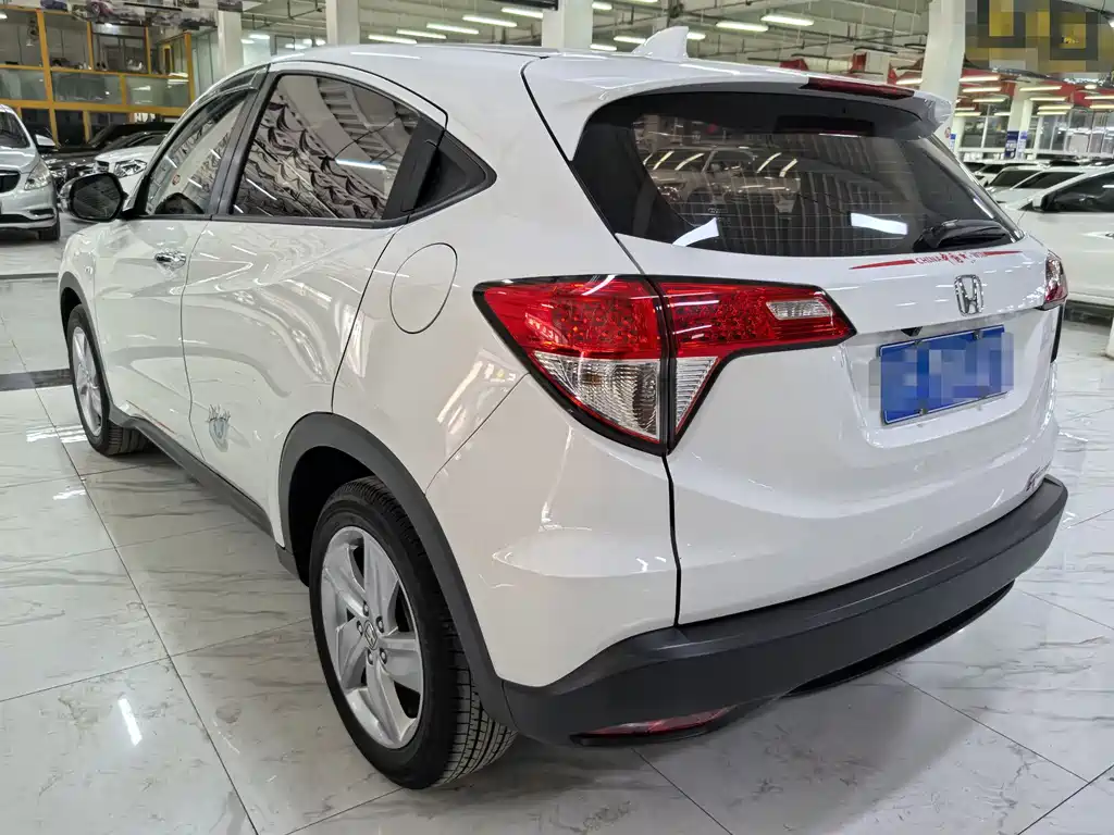 Honda Vezel 2022 — фото 4