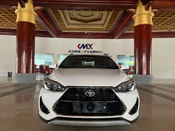 Toyota Yaris L 2023