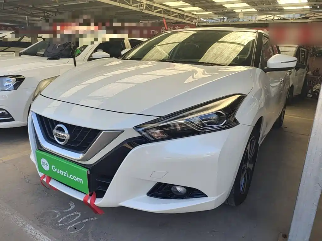 Nissan Bluebird 2020