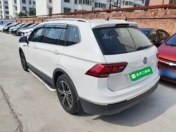 Volkswagen Tiguan L 2019