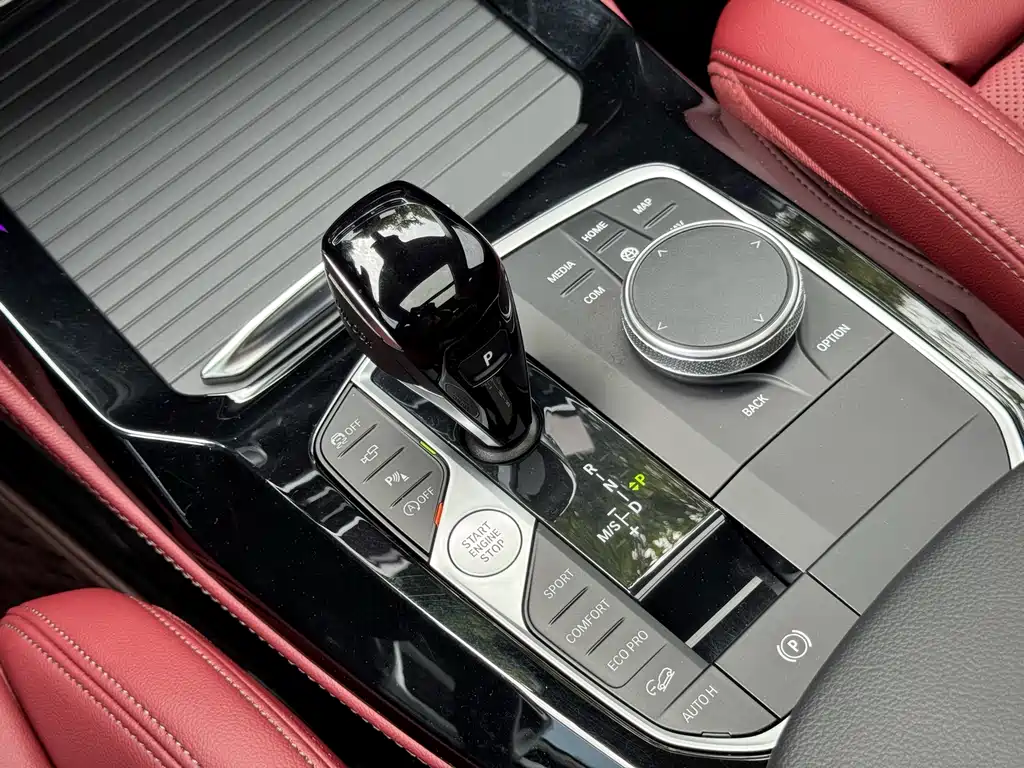 BMW X4 2022 — фото 20
