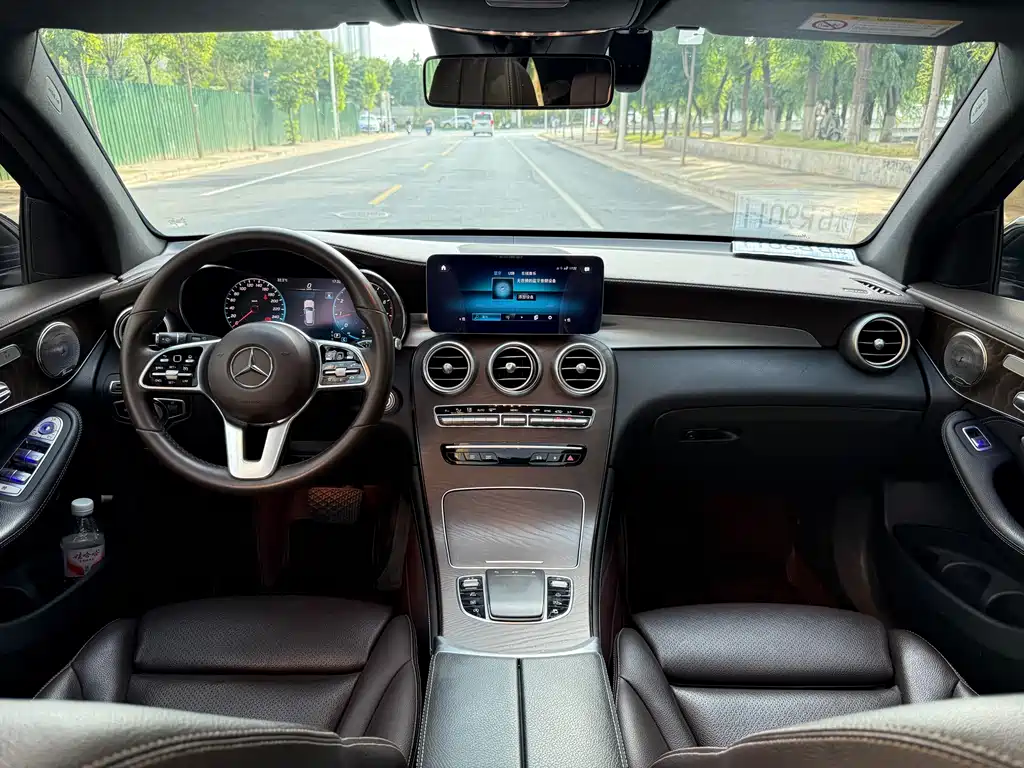 Mercedes-Benz GLC 2020