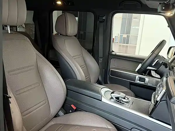 Mercedes-Benz G-Class 2024
