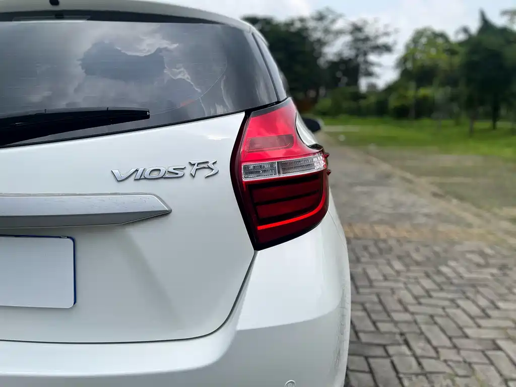 Toyota Vios FS 2020 — фото 14