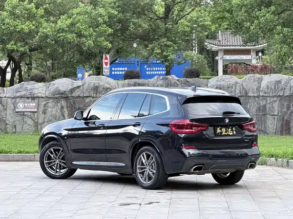 BMW X3 2021