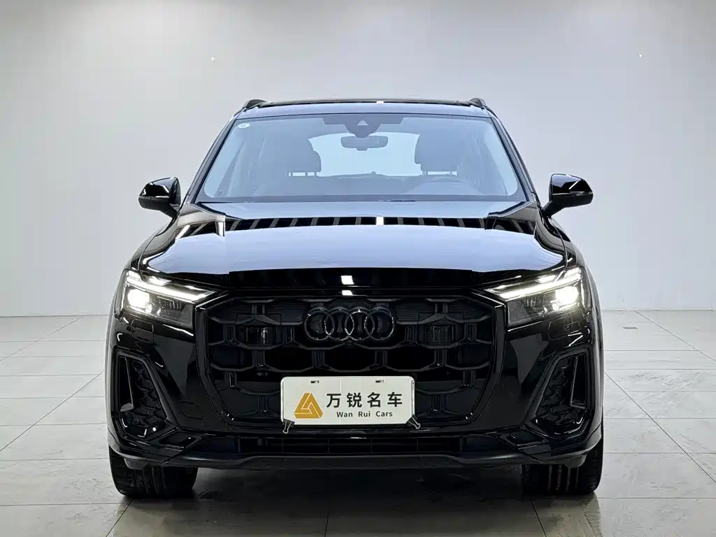 Audi Q7 2025 — фото 2