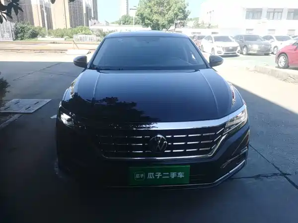 Volkswagen Passat 2021
