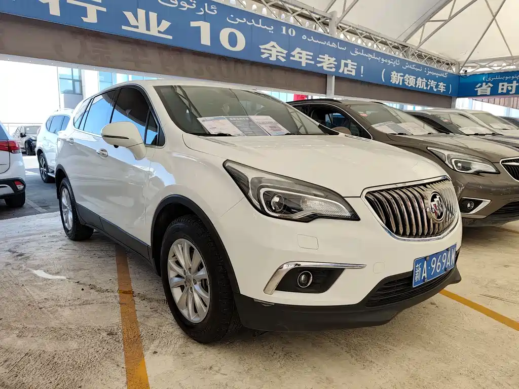 Buick Envision Plus 2017 — фото 3