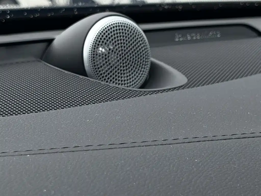 Volvo XC90 2021 — фото 21