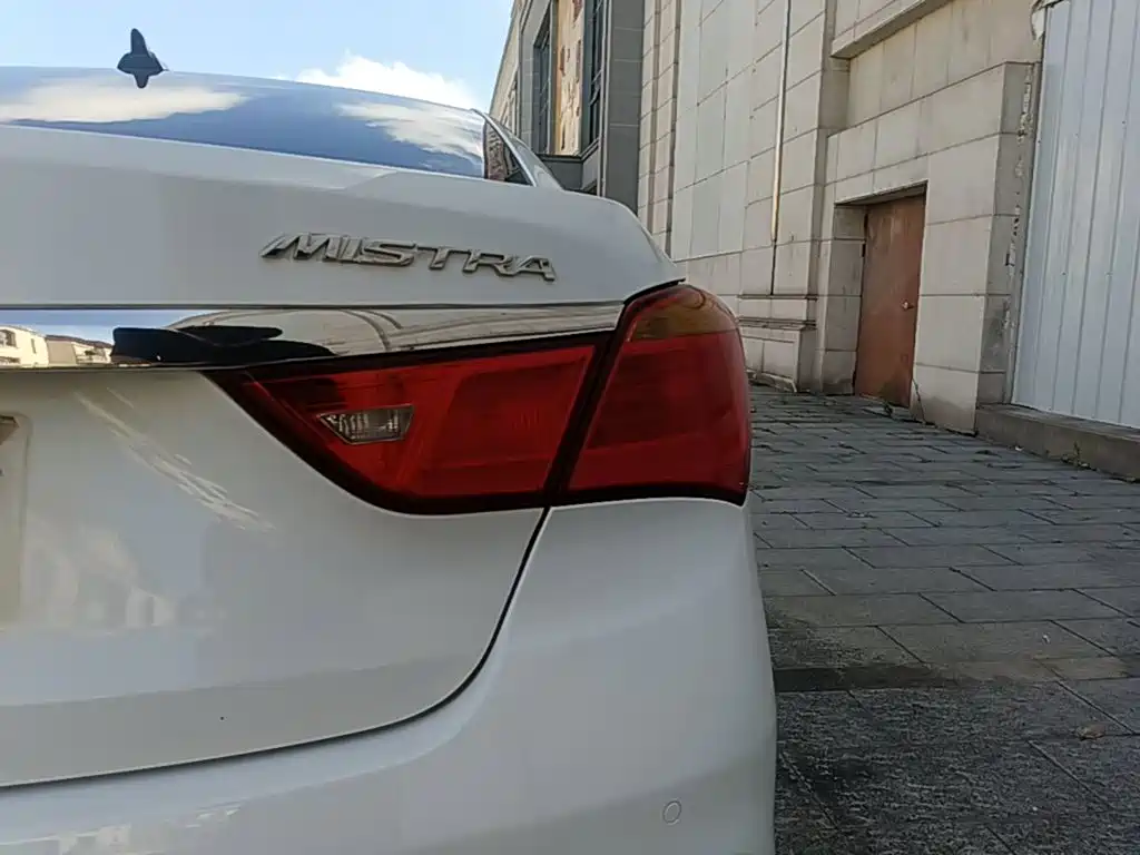 Hyundai Mistra 2017 — фото 8