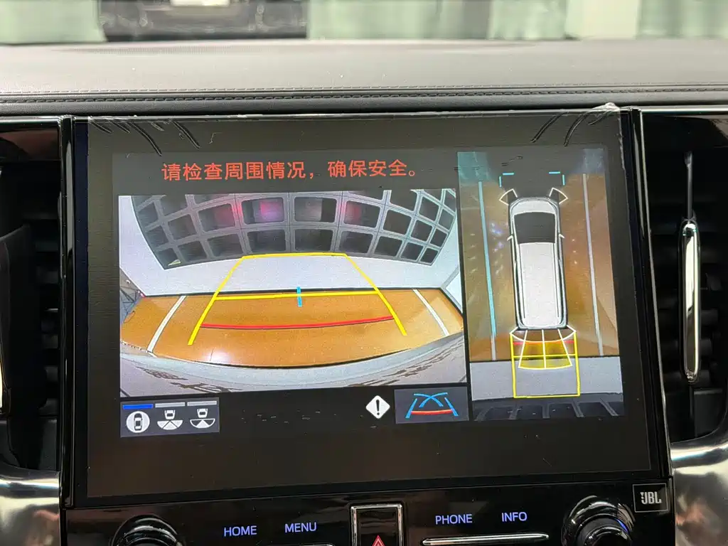 Toyota Vellfire 2020 — фото 16