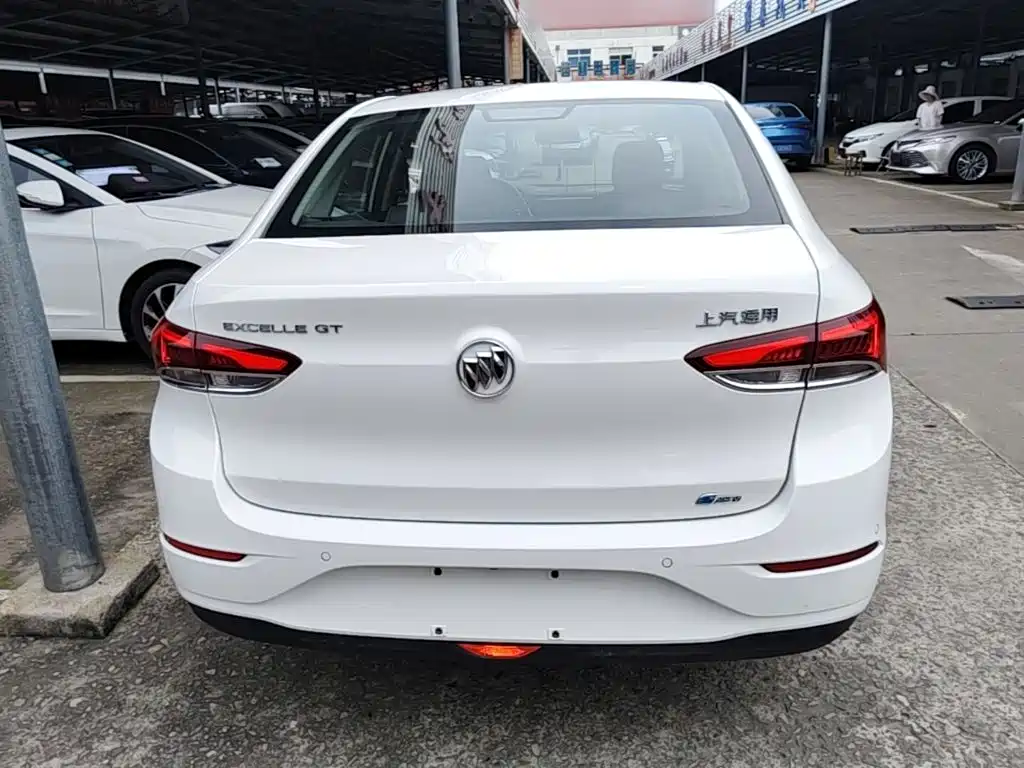 Buick Excelle 2021
