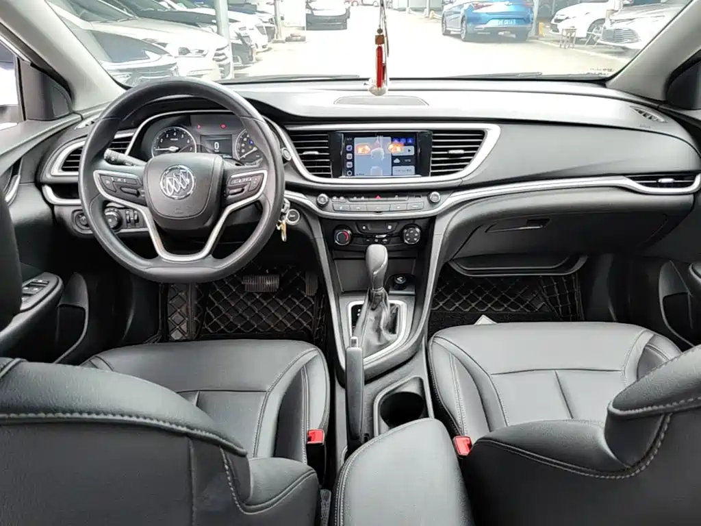 Buick Excelle 2021 — фото 10