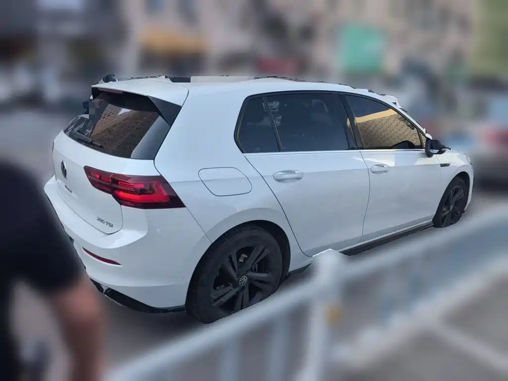 Volkswagen Golf 2022