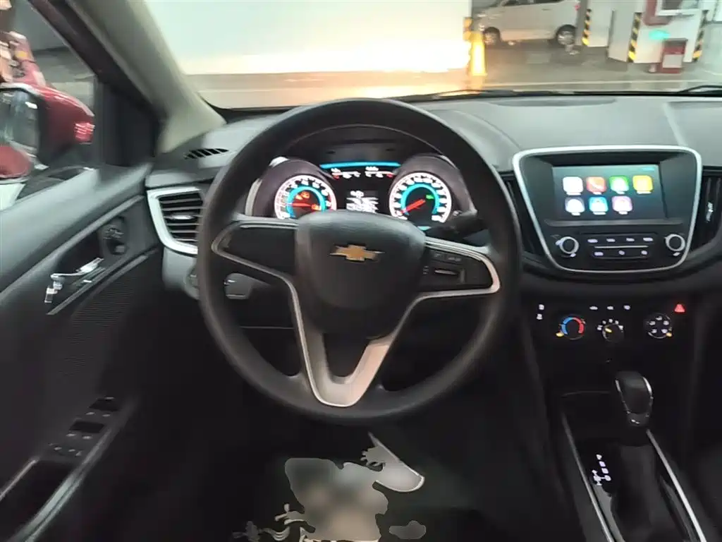 Chevrolet Cavalier 2018 — фото 11