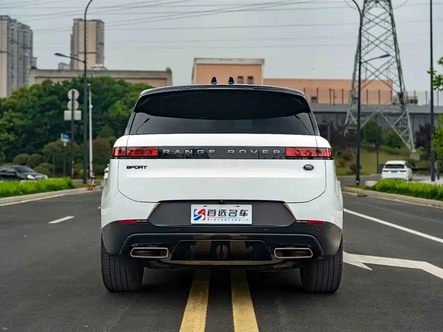 Land Rover Sport 2022 — фото 6