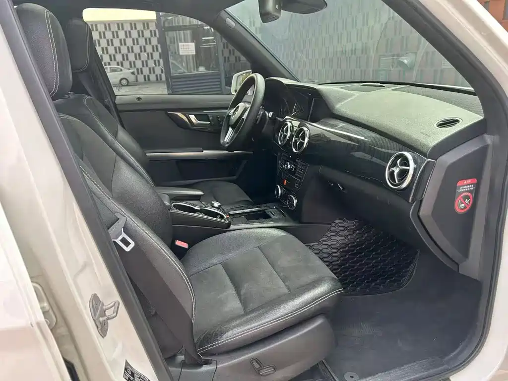 Mercedes-Benz GLK-Class 2015