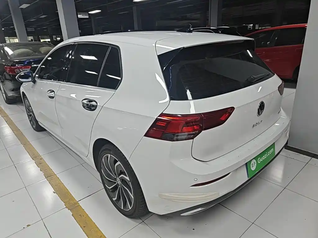 Volkswagen Golf 2022