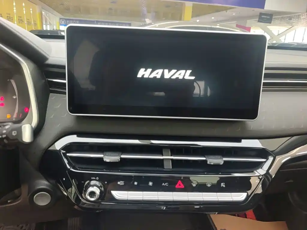 Haval Red Rabbit 2022 — фото 13