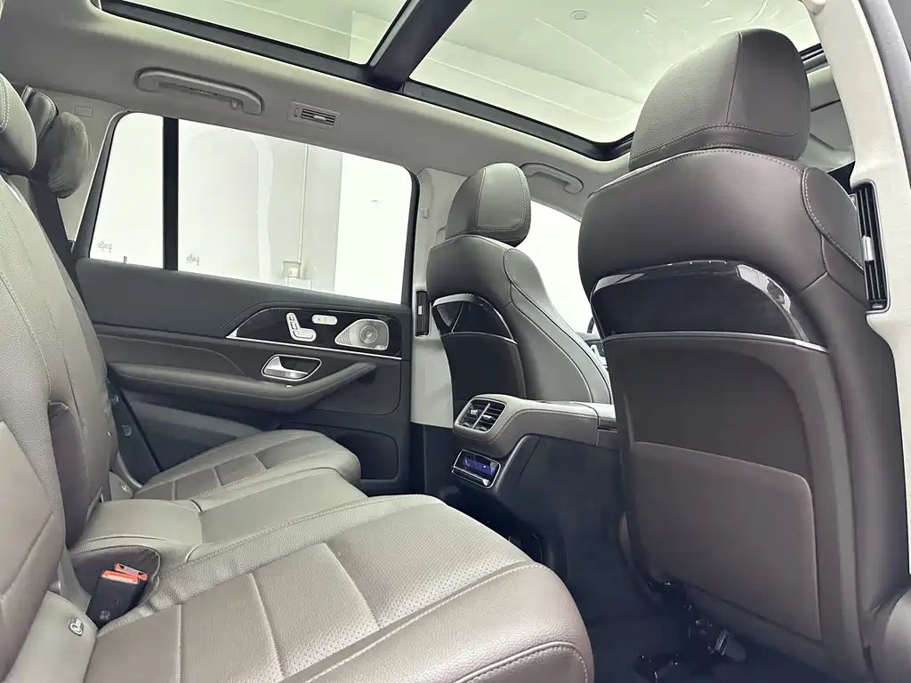 Mercedes-Benz GLS 2023 — фото 14