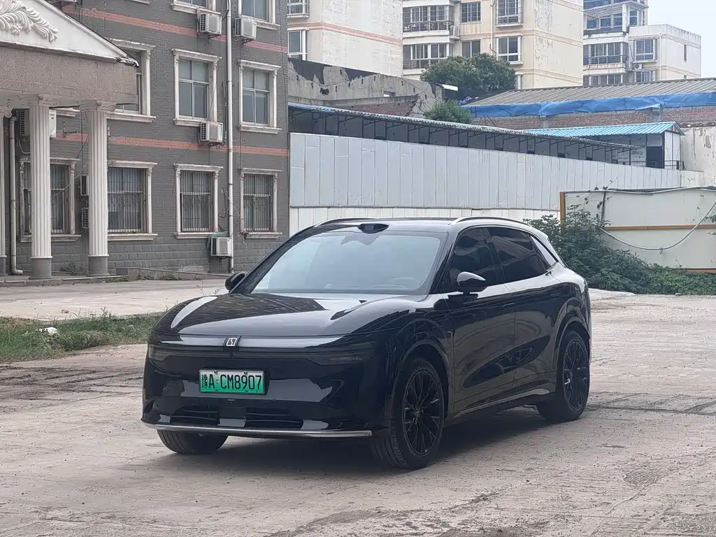 Zeekr 7X 2025