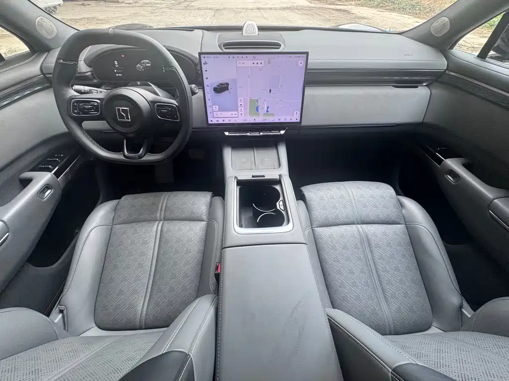 Zeekr 7X 2025
