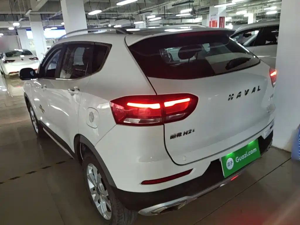 Haval H2s 2017 — фото 5