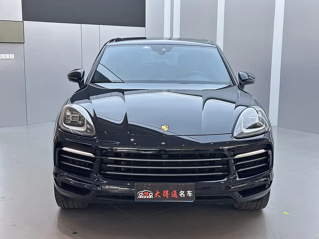 Porsche Cayenne 2022 — фото 2