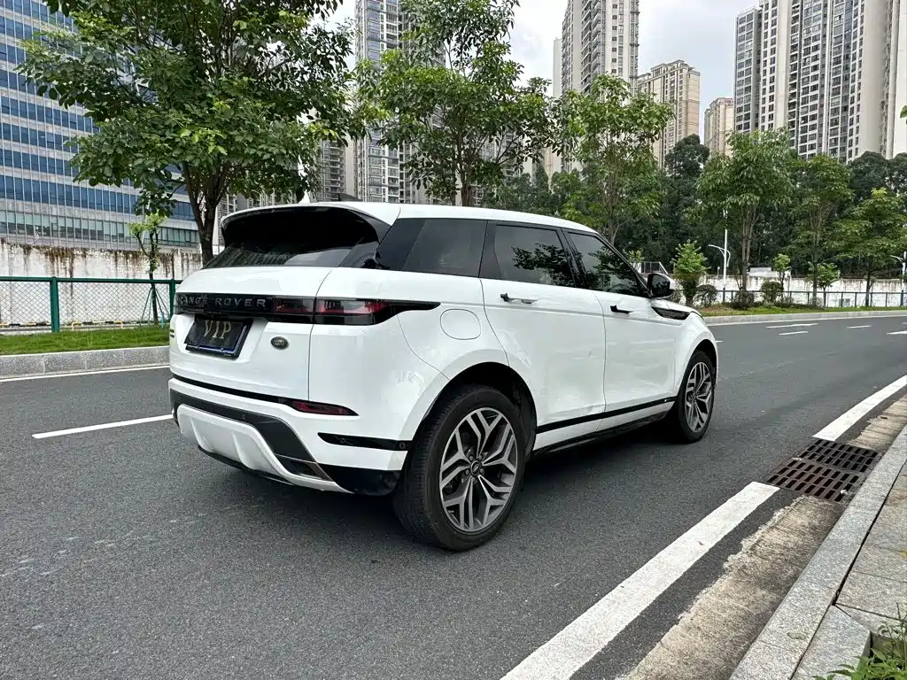 Land Rover Range Rover Evoque 2021 — фото 9