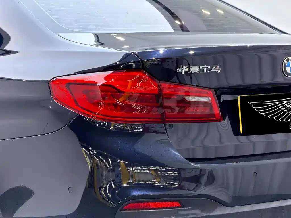 BMW 5 Series 2019