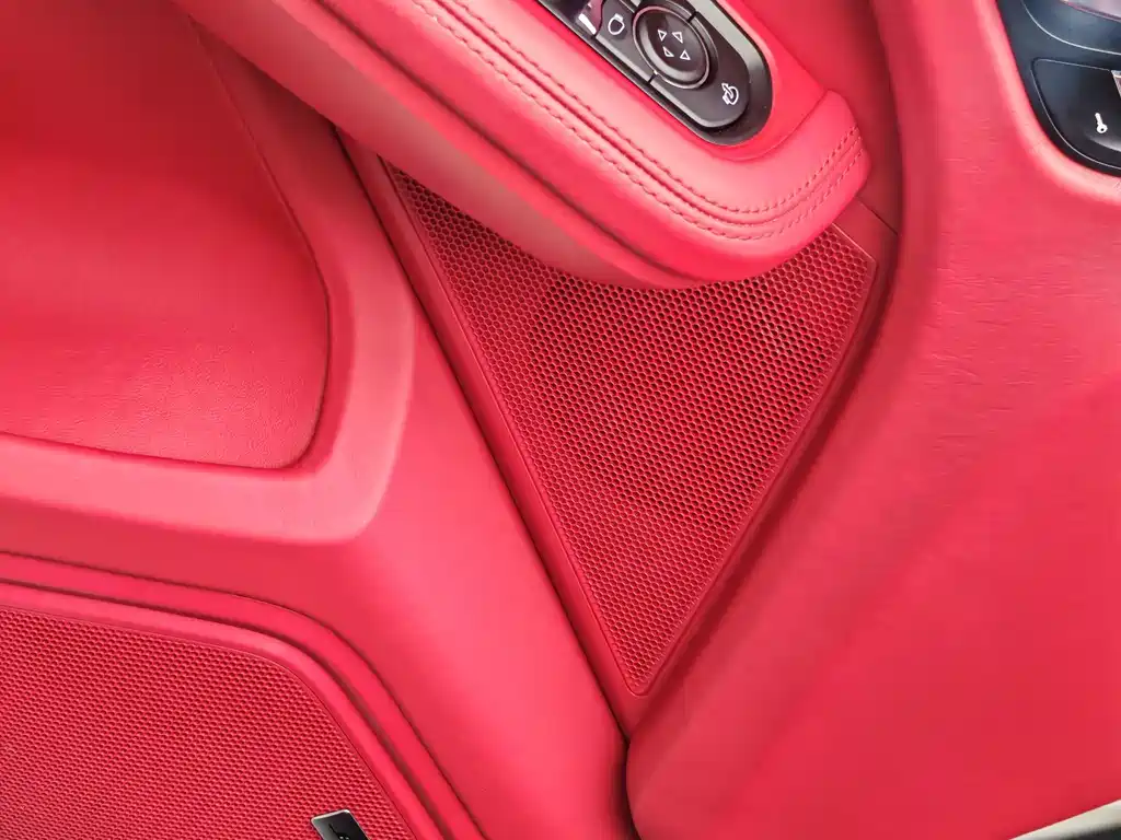 Porsche Macan 2015 — фото 14