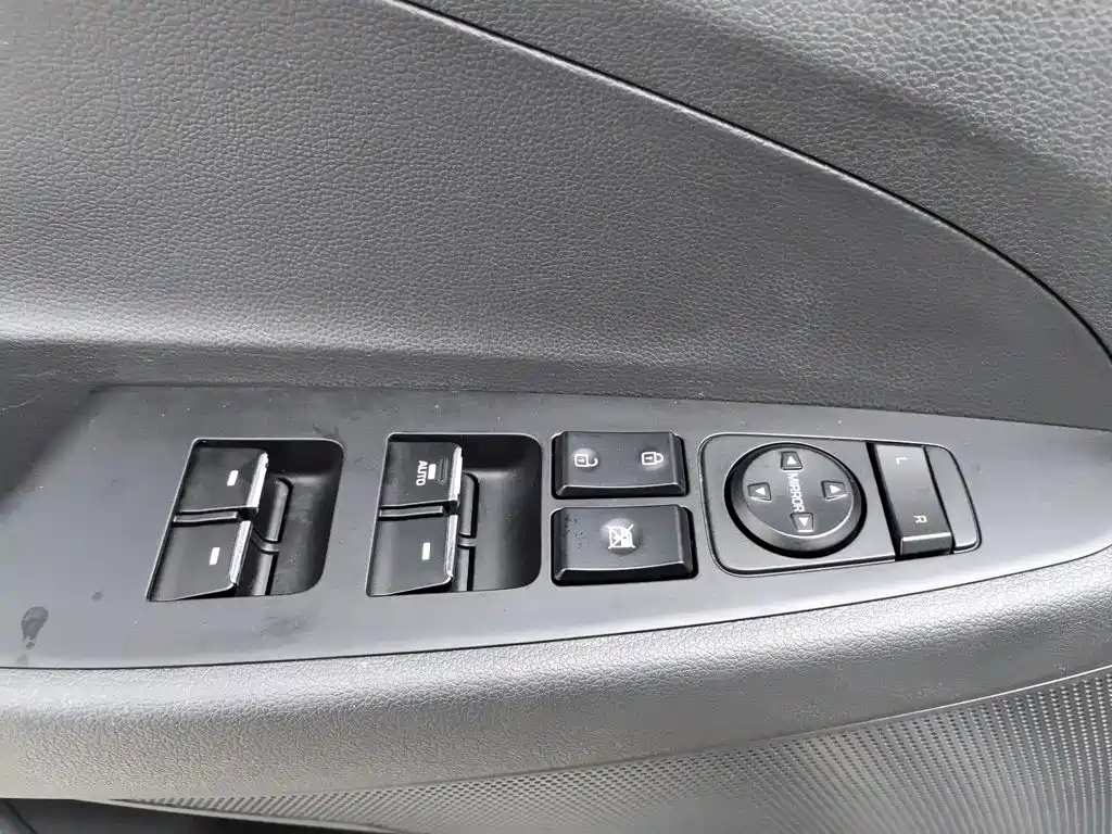Hyundai Tucson 2018 — фото 9